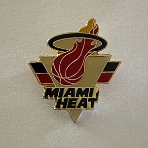 Miami Heat Lapel Pin 1992